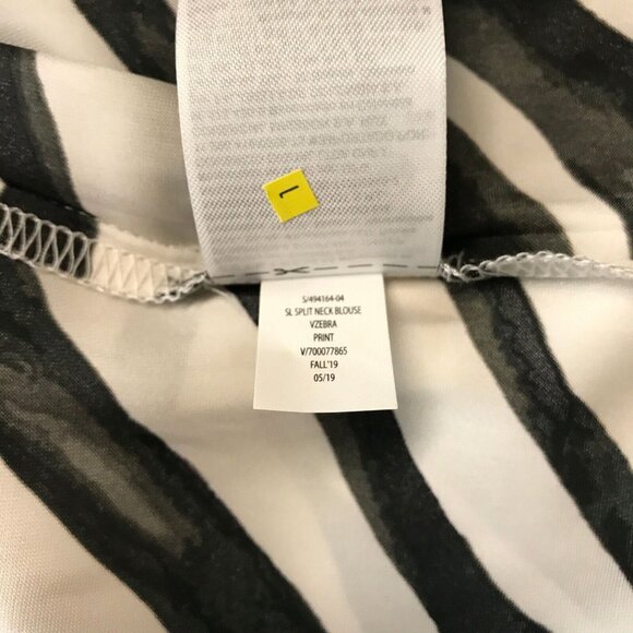 NWT Banana Republic Womens Black Sleeveless Split Neck Zebra Print Blouse SP - Picture 8 of 9